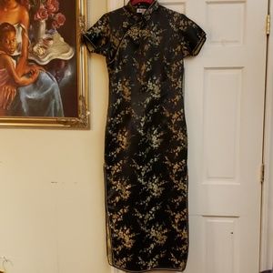 CHINATOWN BLACK/SILVER MAXI DRESS SZ 38